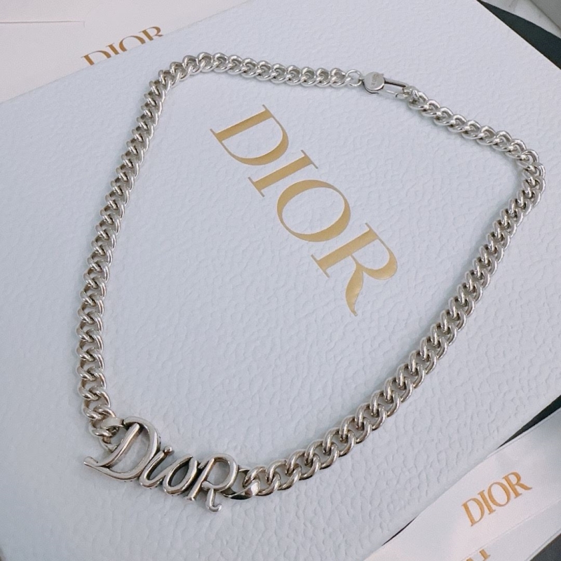 chr1st1an D10r necklaces